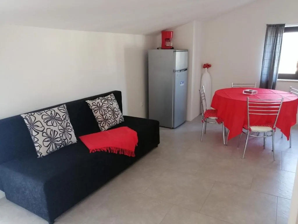 Holiday Apartment In Funtana With Balcony, Air Conditioning, Wifi, Washing Machine 4982-3