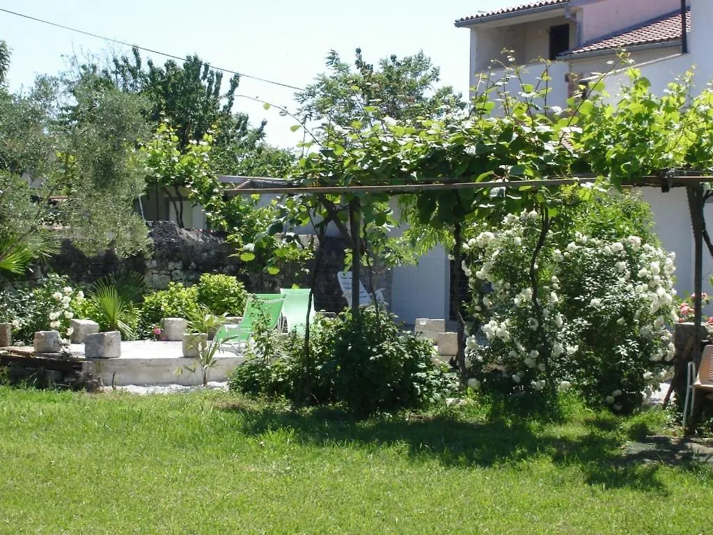 Holiday Apartment In Funtana With Balcony, Air Conditioning, Wifi, Washing Machine 4982-3 Croatia